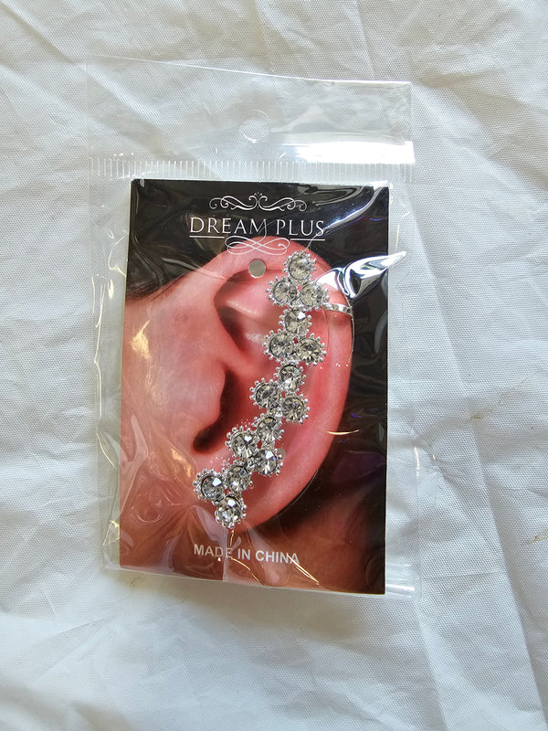 Dream plus Beautiful  Women Fashion Ear rings