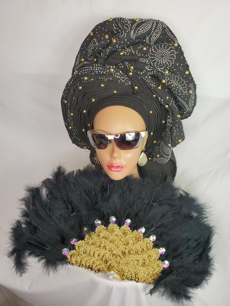 BLACK AND GOLD CELEBRITY FEATHER HANDFAN