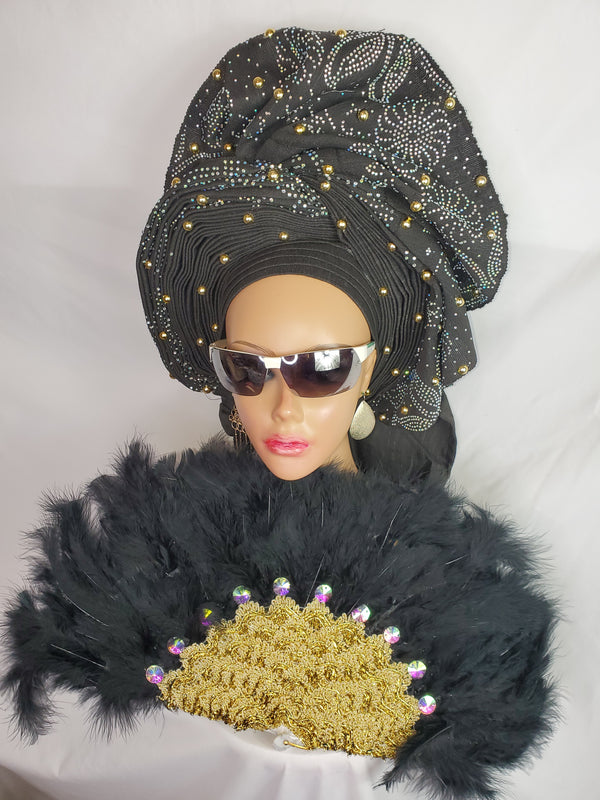 BLACK AND GOLD CELEBRITY FEATHER HANDFAN