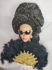 BLACK AND GOLD CELEBRITY FEATHER HANDFAN