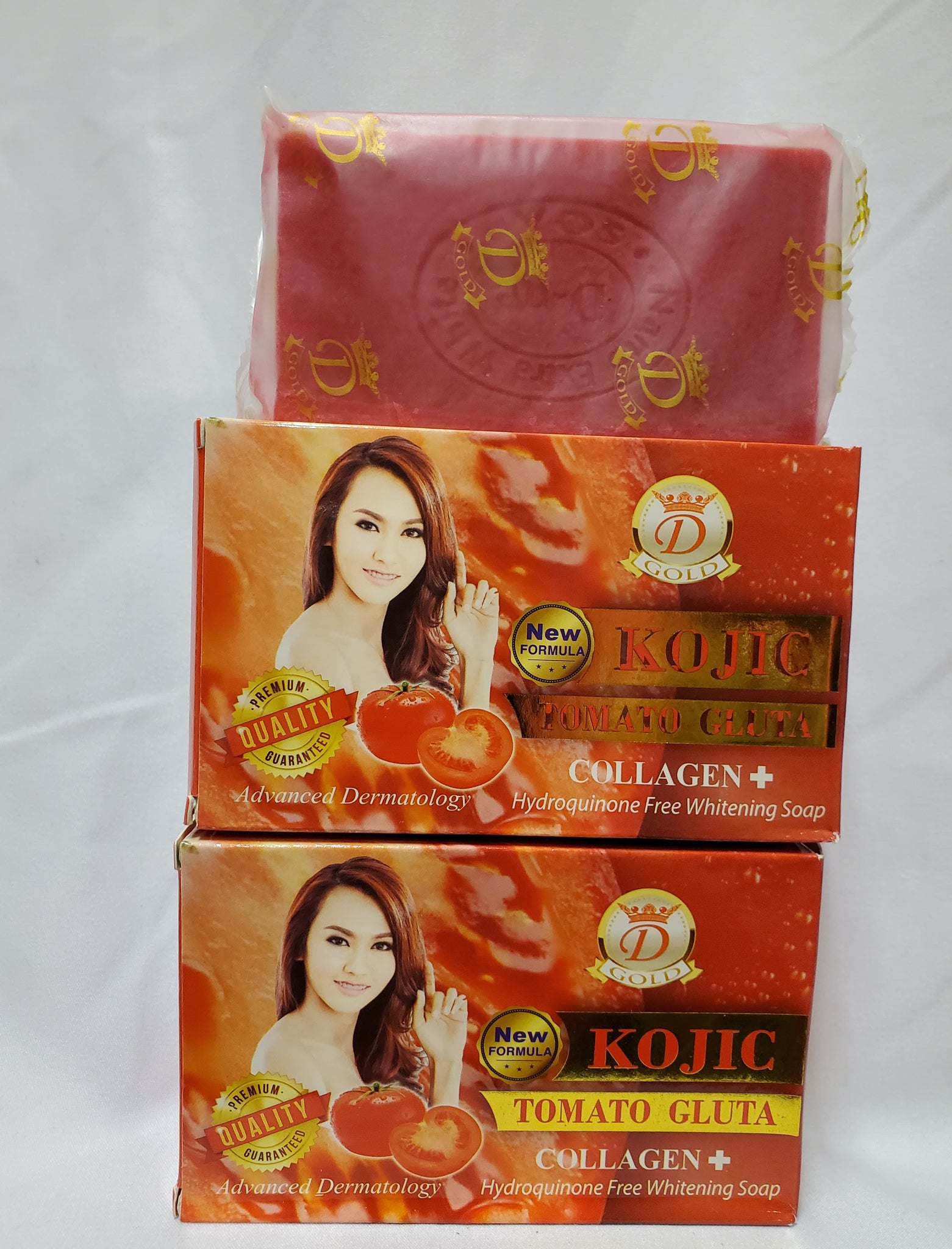 Kojic Tomato Gluta Collagen 7days Whitening Soap Ladybee 9926