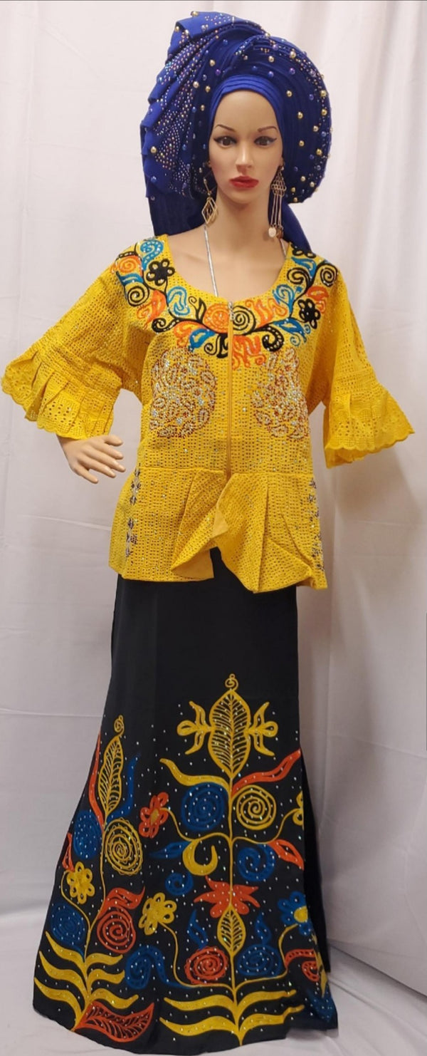CLASSIC BLOUSE LACE  WITH SKIRT