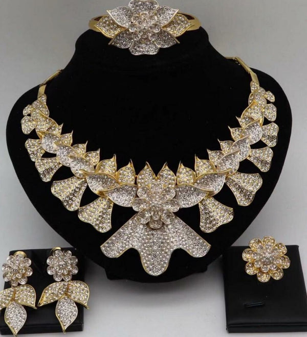 Beautiful 4 pic Set Jewelry For all you Occasion