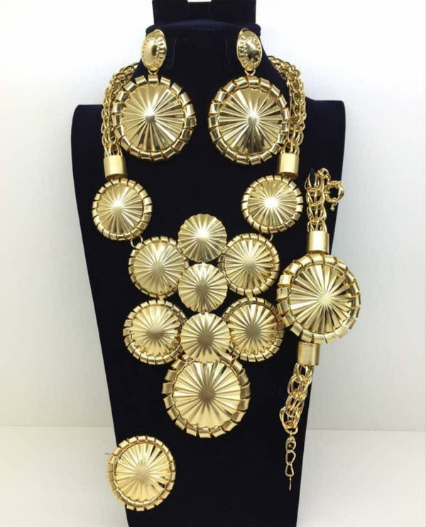 ELEGANT DESIGN GOLD PLATED BEAUTIFUL JEWELRY SET