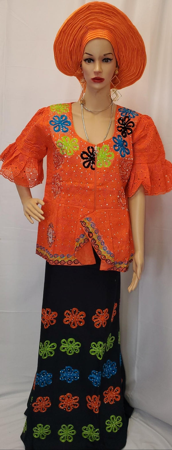 BEAUTIFUL BLOUSE LACE  WITH SKIRT