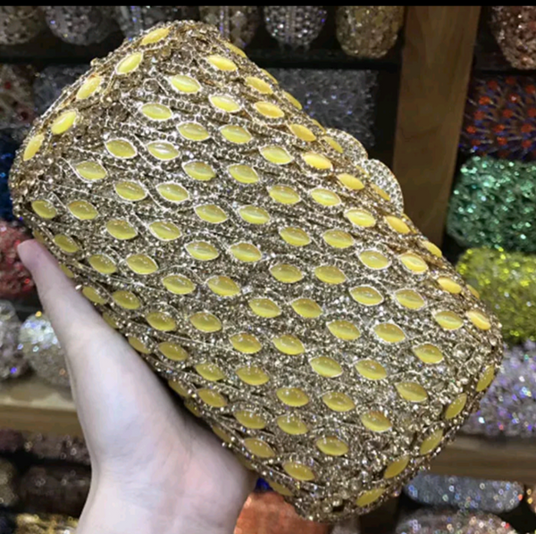 EXQUISITE CLASSIC DAZZING CRYSTAL BEAUTIFUL  PARTY PURSE