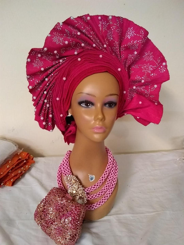 PINK FAN HEADTIE AUTO GELE - Ladybee Swiss Lace