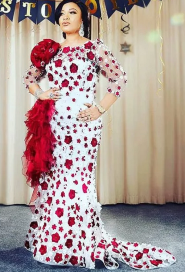 Stunning Classy Beautiful 3D Net lace Flowers - Ladybee Swiss Lace