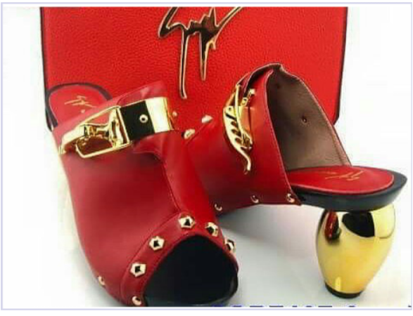 Matching Womens Redshoes & Purse 