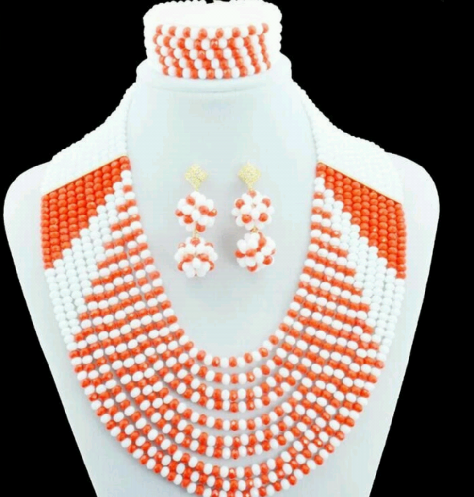 Luxurious Jewlry Beads Set 2 - Ladybee Swiss Lace