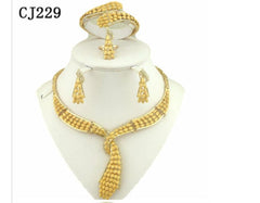 Weeked jewelry set - Ladybee Swiss Lace
