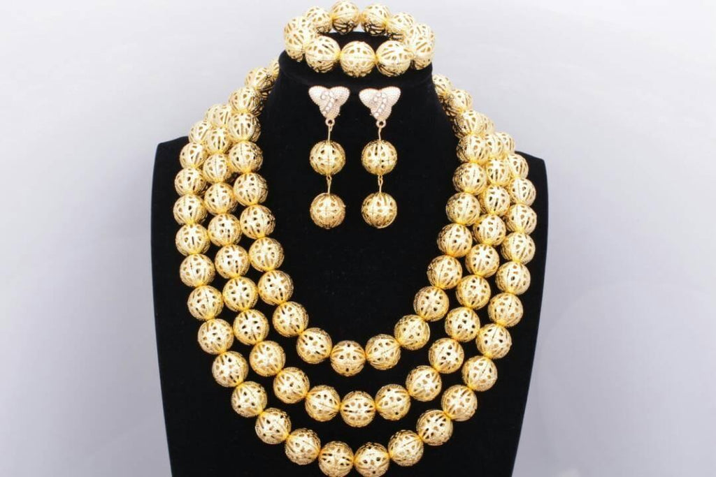 Jewelry Set 01 - Ladybee Swiss Lace